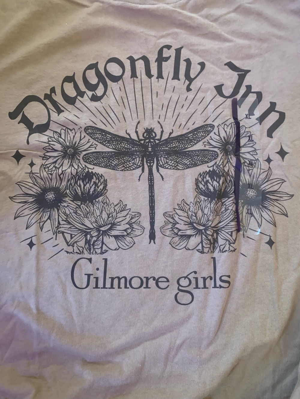 Gilmore Girls Dragonfly Inn Graphic T-Shirt